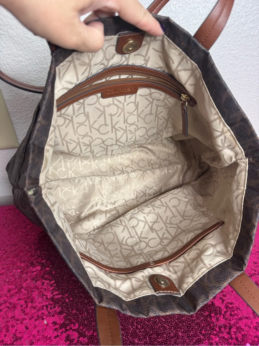 CALVIN KLEIN 🌟 Brown, Gold Monogram Logo Shoulder Tote, Dual Straps - Like NEW